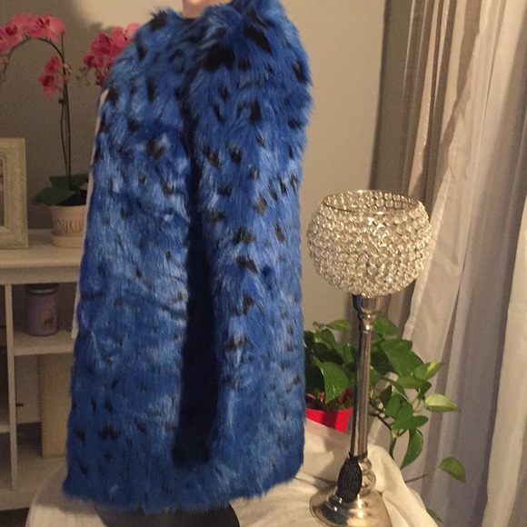 Michael Kors - Picture 2 of 5